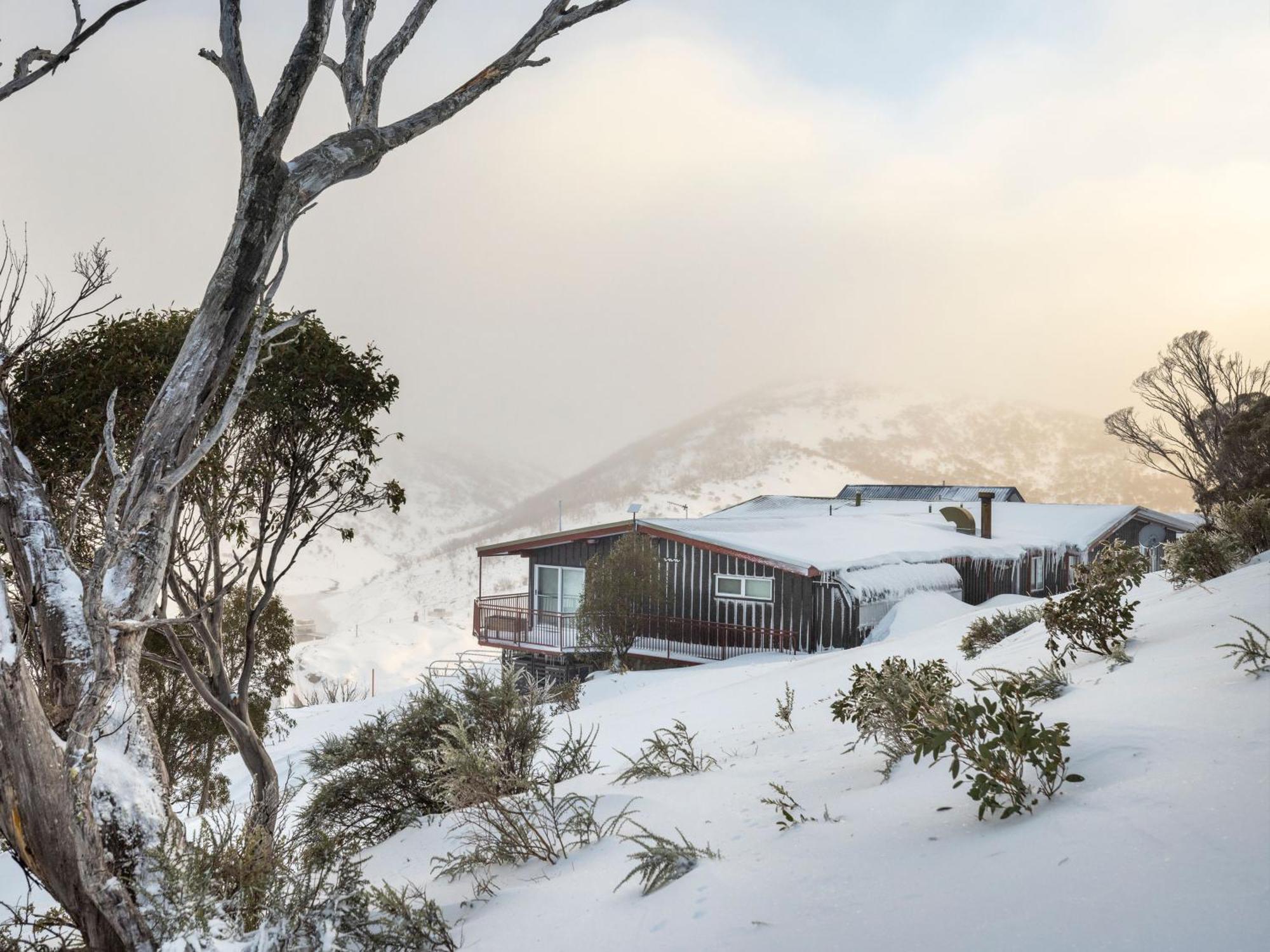 Guthega Inn Perisher Valley Kültér fotó